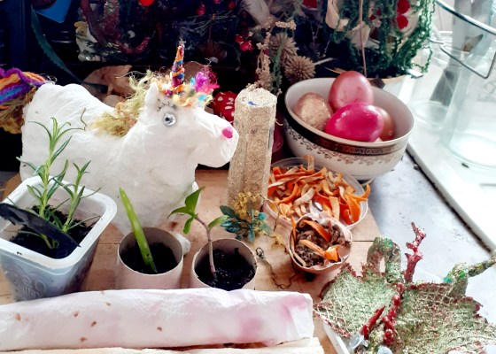 Unicorn, tower, decorated eggs, natural toiletries and seed paper